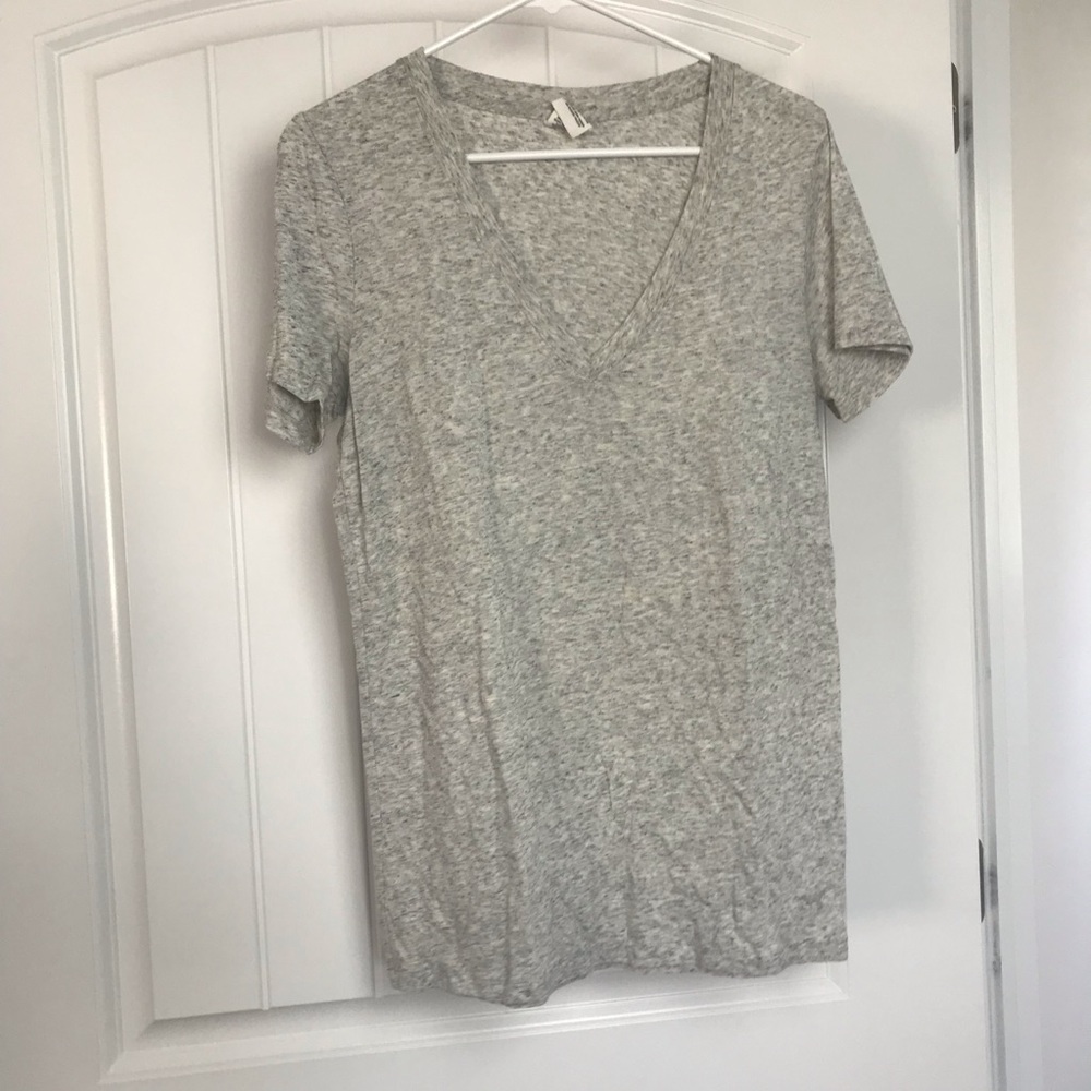 Gray plain T-shirt